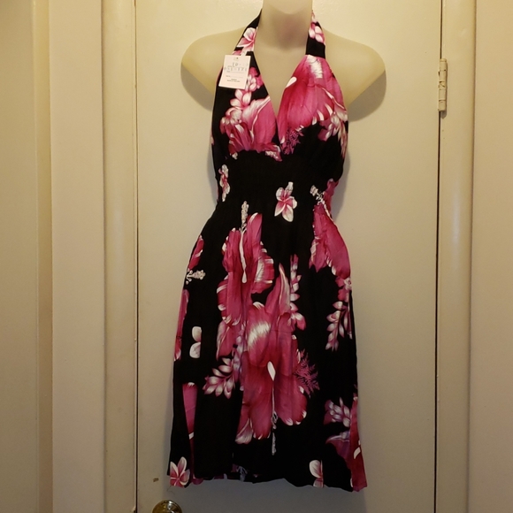 Dresses & Skirts - Halter dress